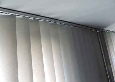 Żaluzja Pionowa Verticale osprzęt srebrny